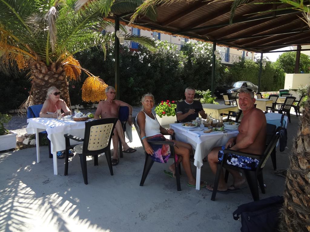 Francisco Beach Hotel Agios Andreas  Esterno foto